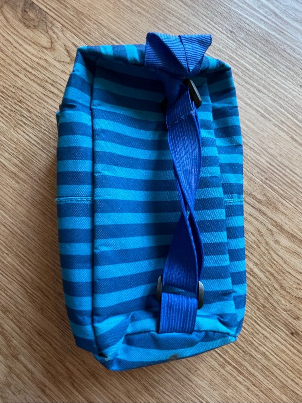 Yoobi compact striped